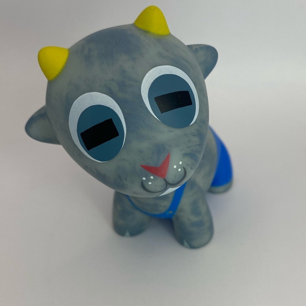 Kidrobot - Feral collection - Buck Wethers goat Amanda Visell NWOT - Picture 3 of 5
